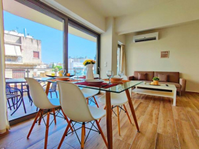 WSD Luxury Bright 2BD Apt with Sea view Balcony